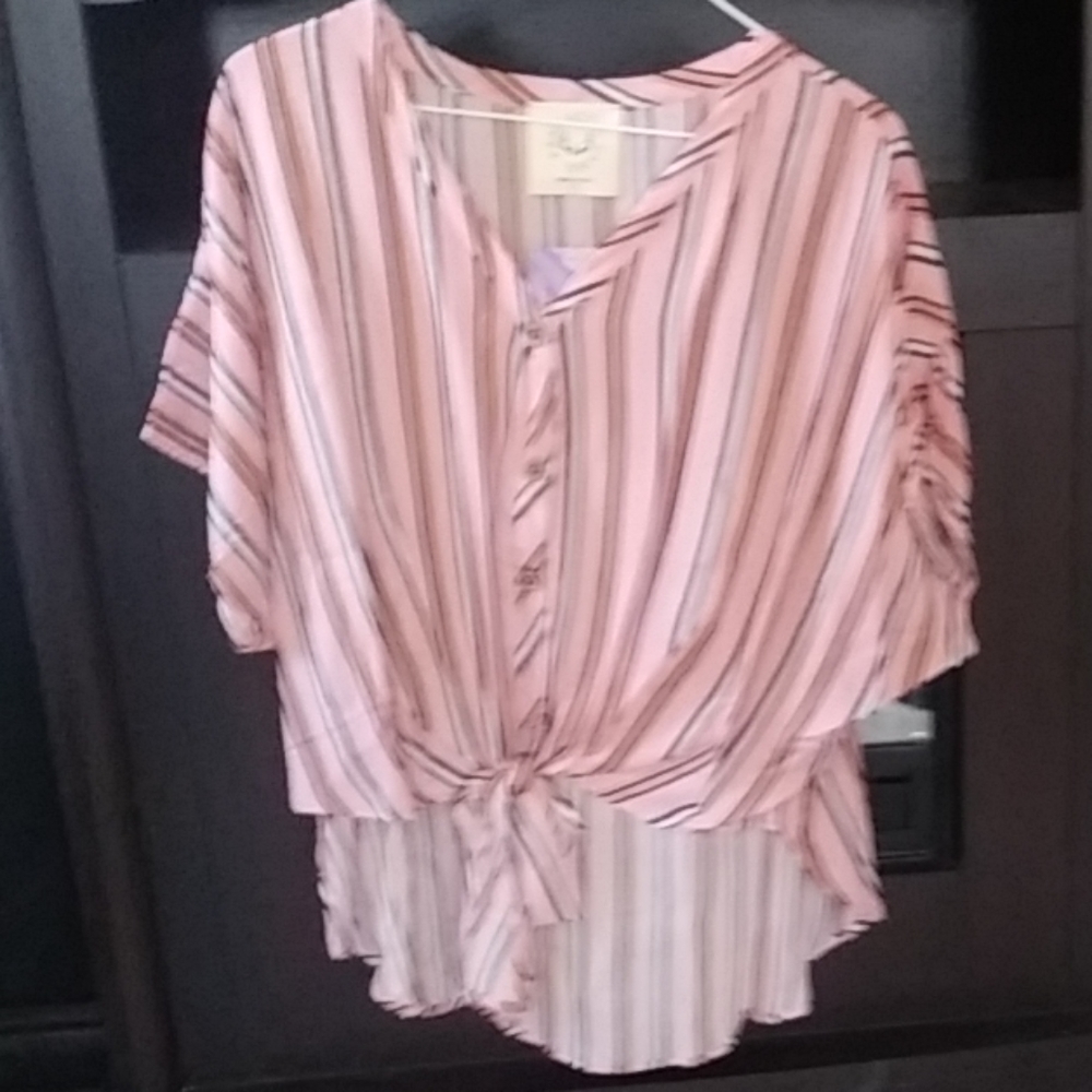 Early 🐦 BIRD SALE Front tie  high low top - Picture 7 of 8